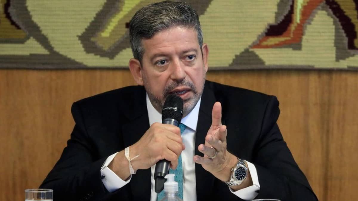 Lira nega relação entre liberação de emendas parlamentares e aprovação da reforma tributária