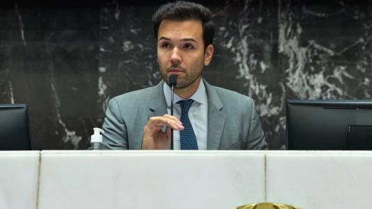 O presidente da Assembleia de Minas, Tadeu Martins Leite