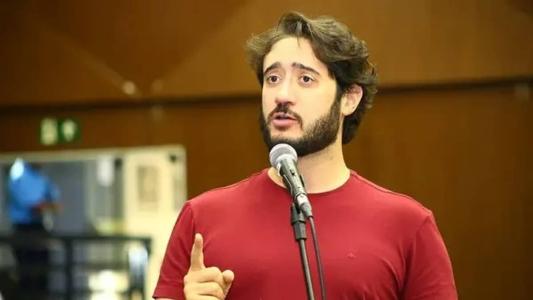 O presidente da Câmara de BH, Gabriel Azevedo