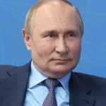 Putin diz que Rússia está preparada para trabalhar com a Ucrânia em um memorando sobre a paz