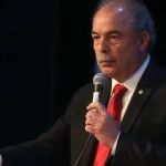 Empresas do RS poderão contrair crédito a partir de terça (11), anuncia Mercadante