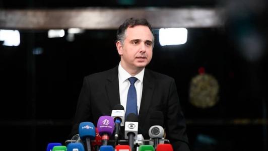 O presidente do Senado, Rodrigo Pacheco (PSD-MG), concedeu uma entrevista coletiva nesta terça-feira (24)