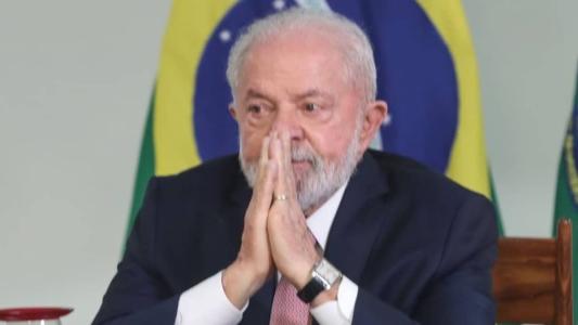 O presidente Luiz Inácio Lula da Silva conversou neste sábado (14) com o presidente do Egito