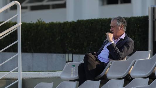 O presidente Sérgio Coelho acompanhou a reapresentação do elenco nesta quinta (3)