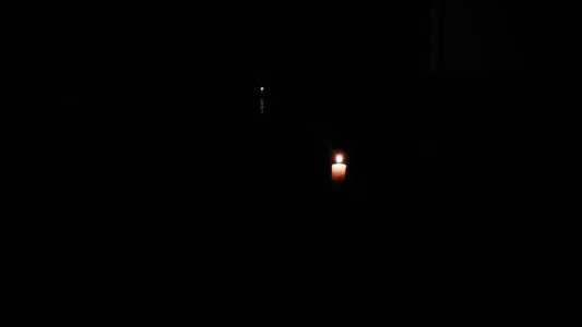 O problema afeta a iluminação pública e residencial de várias ruas