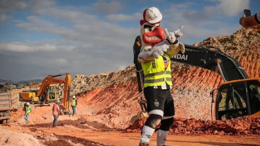 O processo de terraplanagem foi o primeiro chamado de 'marco zero' na Arena MRV