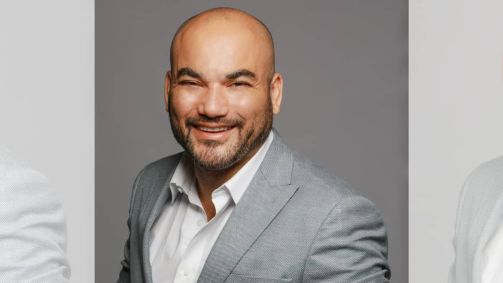 O produtor mineiro Márcio Serafim fez sucesso na Paris Fashion Week ao produzir contéudos para celebridades brasileiras