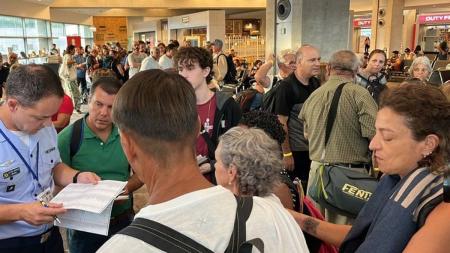 O quarto avião da FAB enviado a Israel para repatriar brasileiros decolou nesta sexta-feira (13), em Tel Aviv, no âmbito da Operação Voltando em Paz