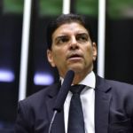 Relator muda regra para gasto em 2024 e arcabouço fiscal será votado nesta terça-feira (23)