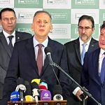 Reforma tributária deve ser votada em julho e taxar jatinhos e iates