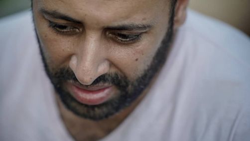 O repatriado Hasan Reabe tem recebido mensagens ofensivas e ameaças nas redes sociais