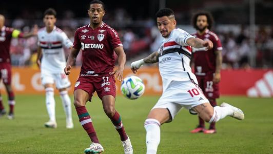 O São Paulo venceu o Fluminense por 1 a 0, no primeiro turno, no Morumbi