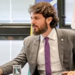 Decisão de Barroso evitou atraso de salários e prejuízo à população, diz secretário de Zema