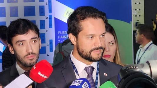 O secretário de Desenvolvimento Econômico, Fernando Passalio