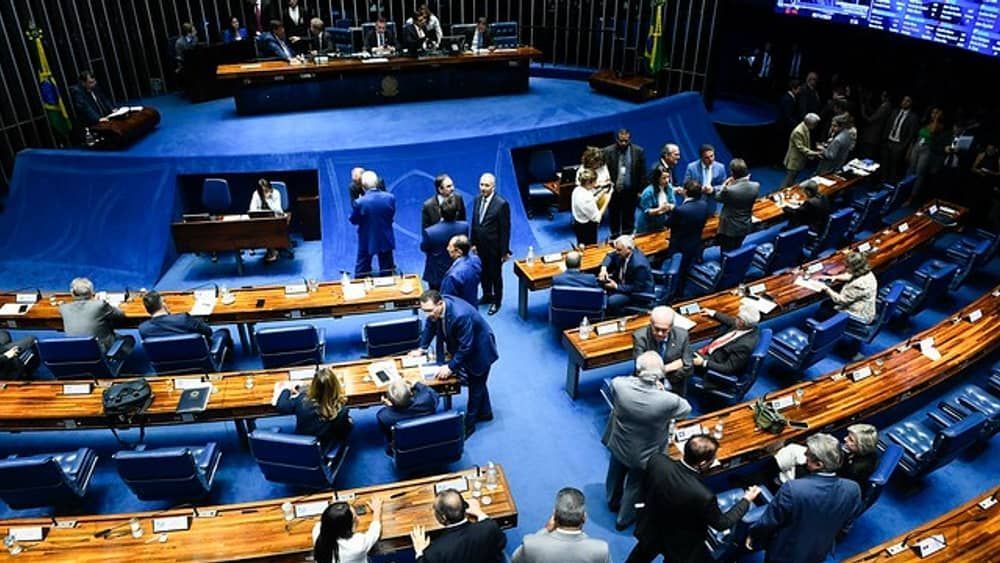 Senado barra resolução sobre aborto legal de menores vítimas de estupro
