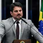 Marcos do Val presta depoimento de quase cinco horas sobre suposto plano para grampear Moraes