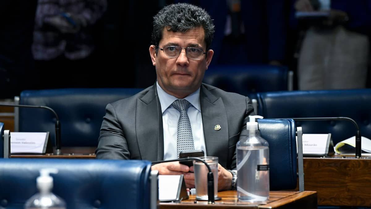 TRE do Paraná une ações de PT e PL que pedem a cassação de Moro