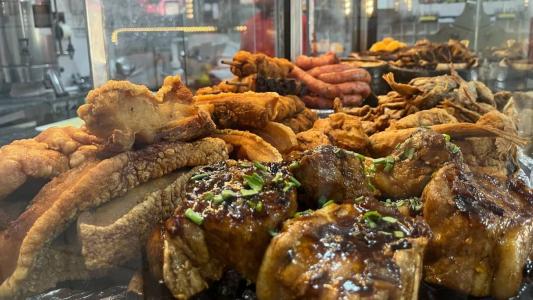 O Serrotinhos, localizado no bairro Padre Eustáquio, abriu a série. Segundo clientes, o bar tem a maior estufa de comida mineira do Brasil.
