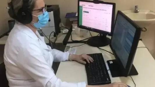 O serviço de teleconsulta foi estendido e funciona de sábado a quinta-feira.