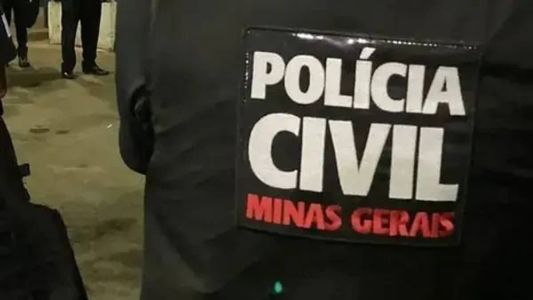 O suspeito foi preso pelo crime de feminicídio