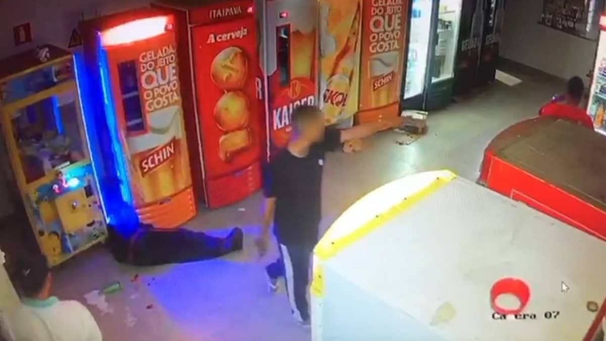 Adolescente de 17 anos é morto com tiros na cabeça após chamar homem de 'corno chupador', em Minas Gerais