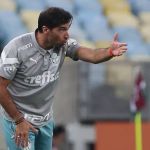 Após derrota do Palmeiras, Abel Ferreira evita arbitragem, mas vê injustiça