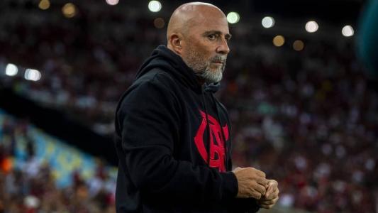 O técnico Jorge Sampaoli em ação pelo Flamengo no Maracanã