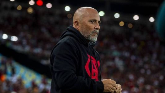 O técnico Jorge Sampaoli no clássico com o Fluminense, no Maracanã