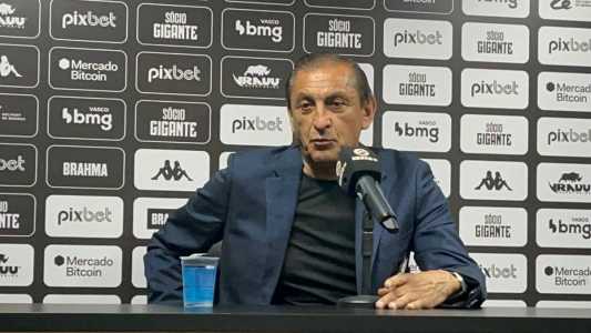 O técnico Ramón Díaz após estrear no comando do Vasco