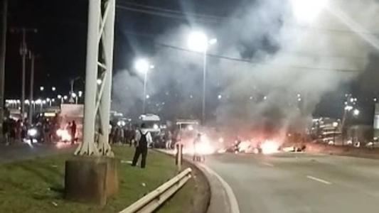O trânsito foi liberado por volta das 18h48