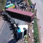 Fernão Dias: trânsito é liberado após 7 horas e fila chega a 18 km