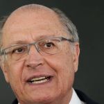 ‘Bombom virou wafer’: Alckmin explica efeitos da reforma tributária