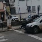 Vídeo: briga de trânsito termina com homem arrastado em capô de caminhonete em Conselheiro Lafaiete, em Minas