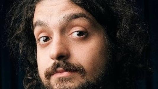 O youtuber Monark e o deputado eleito Nikolas Ferreira tiveram suas contas no Twitter retidas