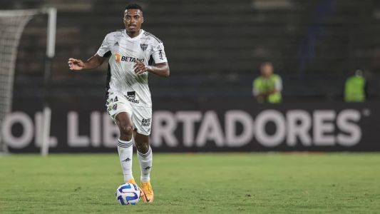 O zagueiro Jemerson respondeu sobre os ataques racistas sofridos pela delegação do Galo