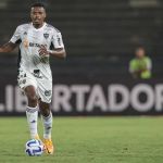 Jemerson cobra respostas após ataques racistas contra delegação do Atlético na Venezuela: 'até quando?'