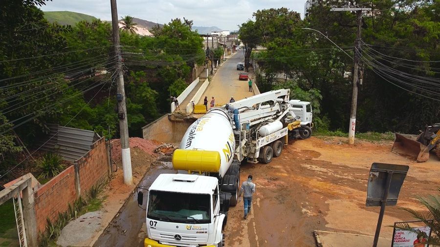 Iniciadas obras emergenciais nas pontes do bairro Santa Terezinha em Fabriciano