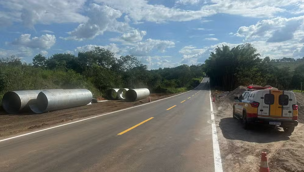 MG-420 terá trânsito desviado para conclusão de obras na rodovia