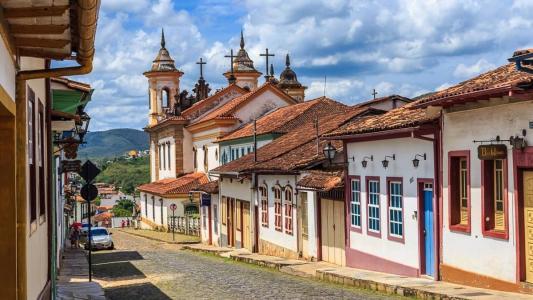 Obra visa controle de doenças, qualidade de vida e preservação ambiental em Mariana