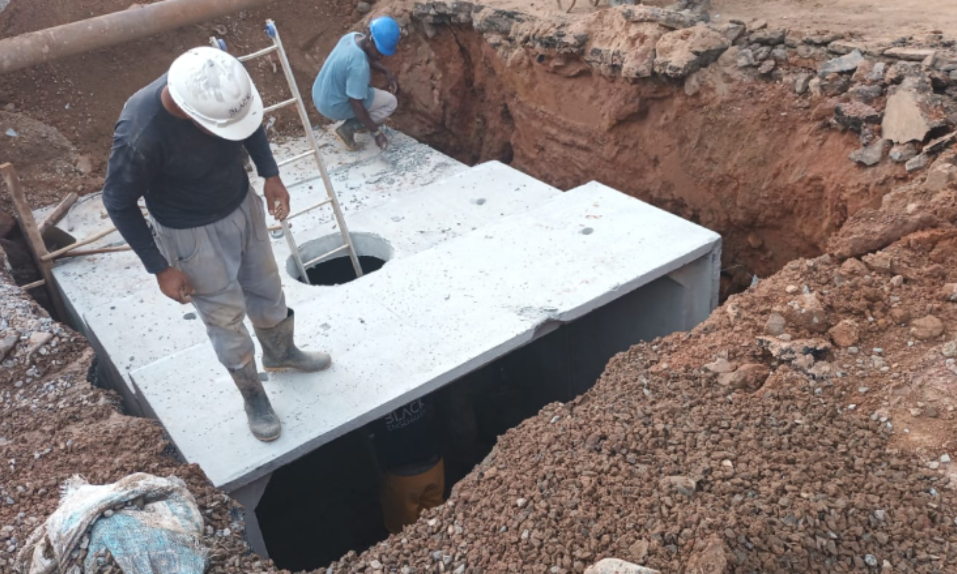 Obras de drenagem causam alterações no trânsito da rua Cesário Alvim em Juiz de Fora