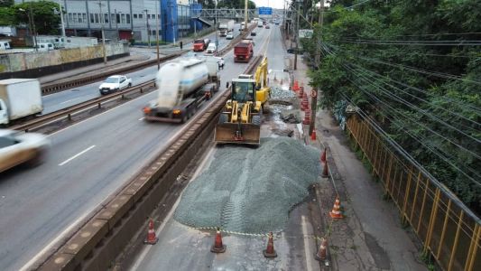 Obras na manhã desta quinta-feira (19)