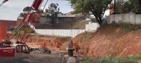 Quem anda pelas ruas de Belo Horizonte percebe que a capital mineira se transformou em um grande canteiro de obras e que os transtornos são inevitáveis tanto para motoristas, pedestres ou aqueles que precisam usar diariamente o transporte público.