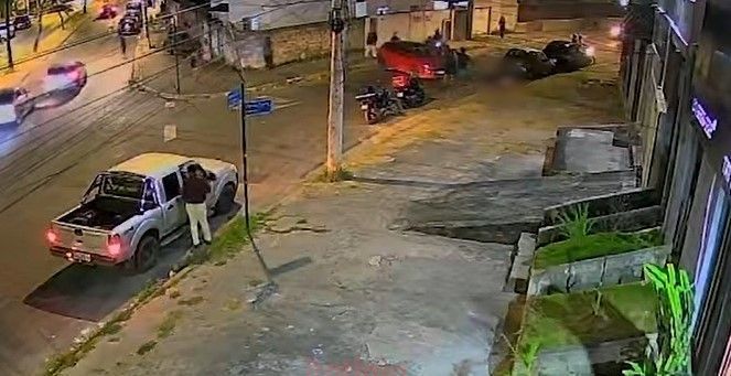Vídeo: homem é atropelado enquanto agredia companheira em BH