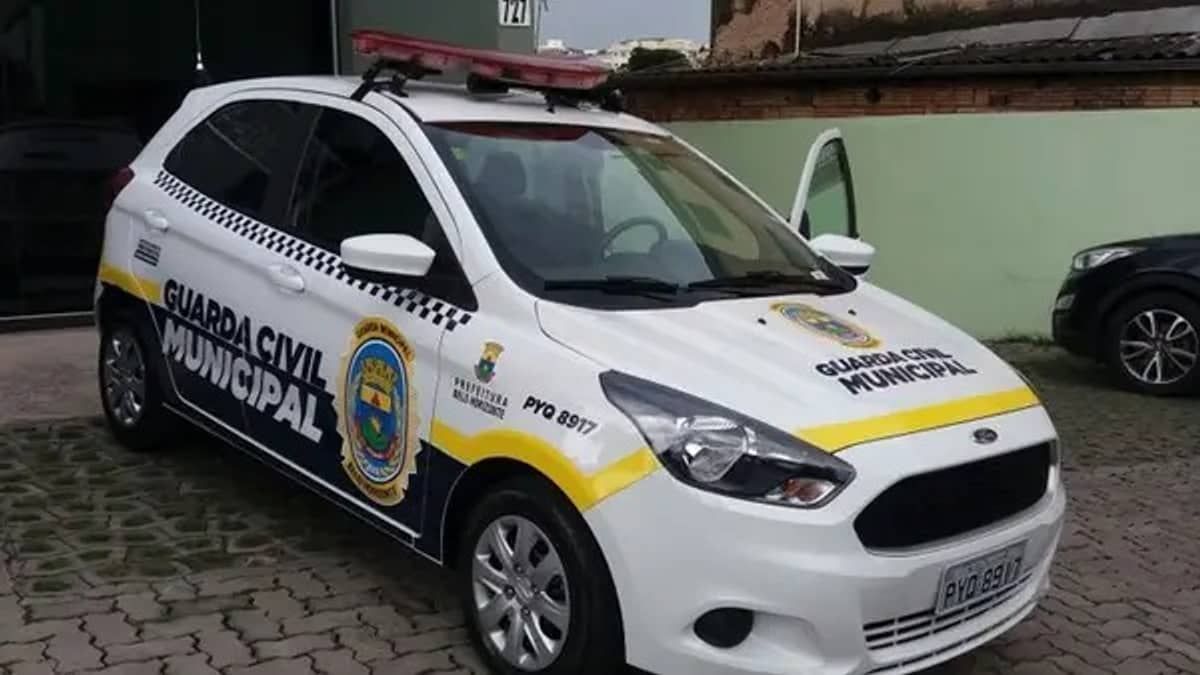 Homem é detido por suspeita de importunação sexual em ônibus no Belvedere 