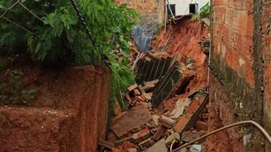 Ocorrência foi registrada no bairro Menezes