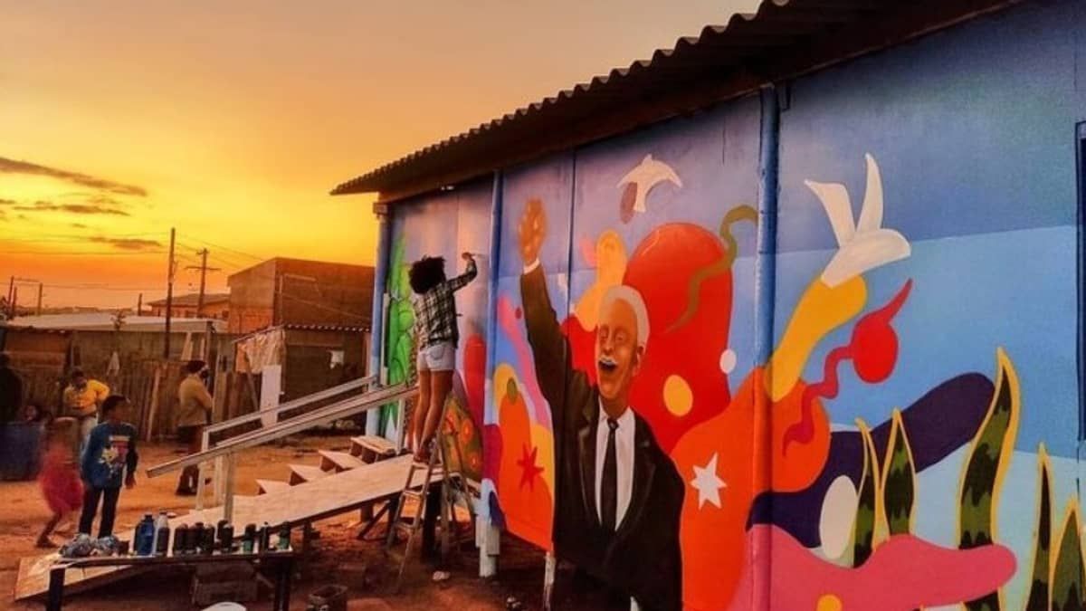 Vídeo: Lula bate-boca com prefeito de Campinas sobre casas populares de 15 m²