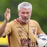 Athletico-PR acerta renovação com técnico Odair Hellmann; veja detalhes