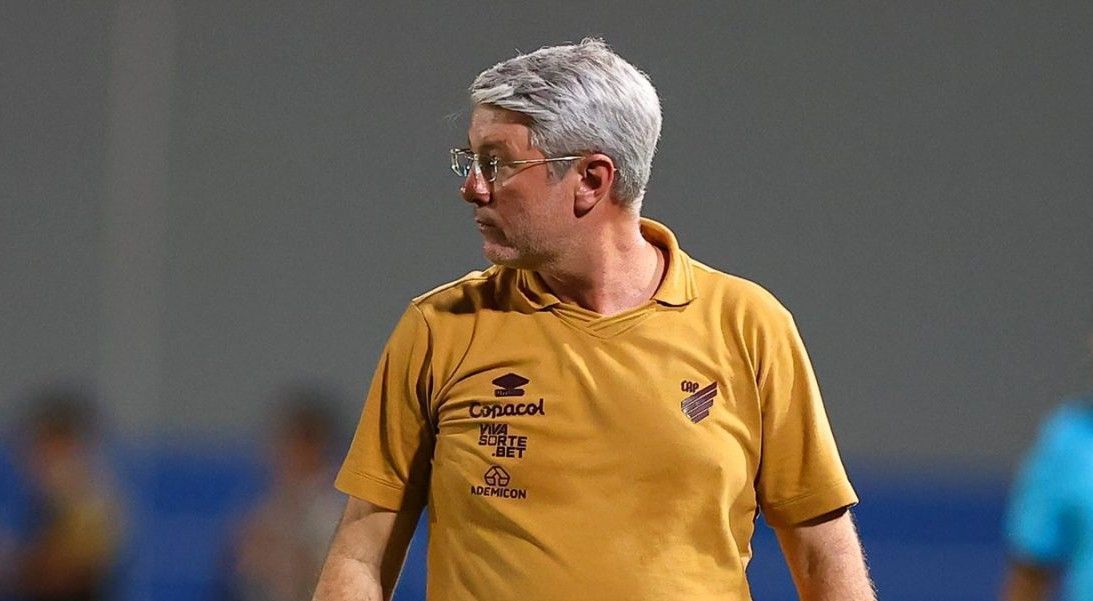 Escalação do Athletico-PR: as opções de Odair para enfrentar a Ferroviária