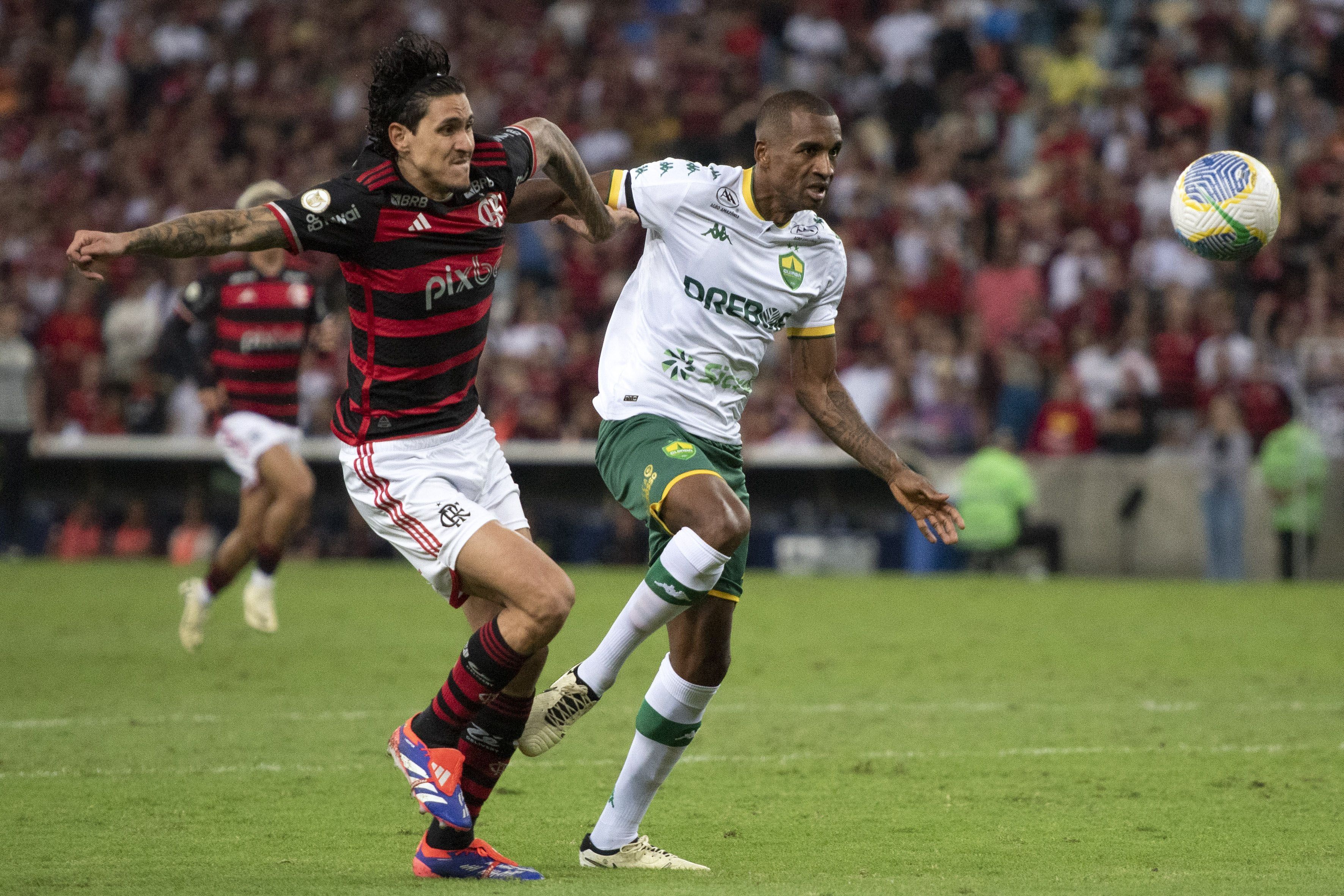 Líder Flamengo vacila no Maracanã e só empata com Cuiabá pelo Brasileirão