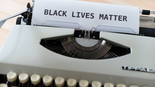 Oficina digital vai contar histórias de mulheres negras que lutam contra o racismo